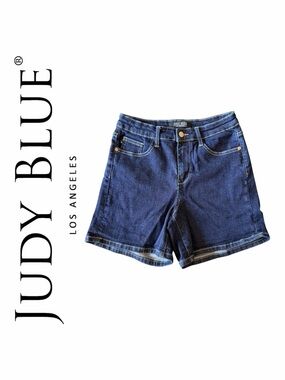 Judy Blue Women’s Size Medium High Rise Denim Medium Wash Jean Stretch Shorts